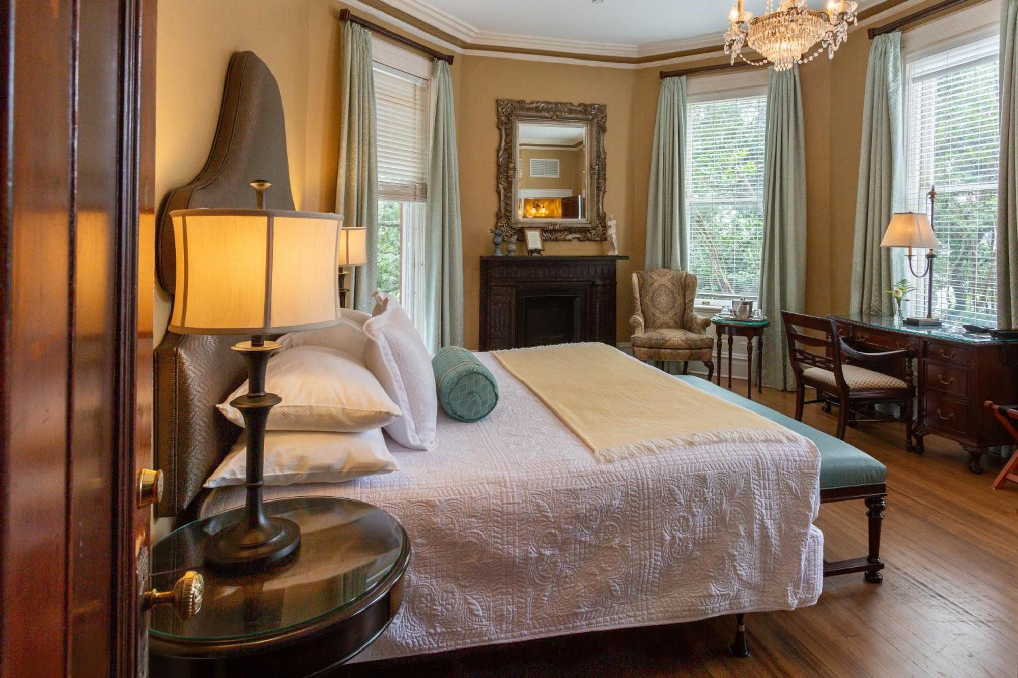 Kehoe House, Historic Inns Of Savannah Collection (Adults Only) Eksteriør billede