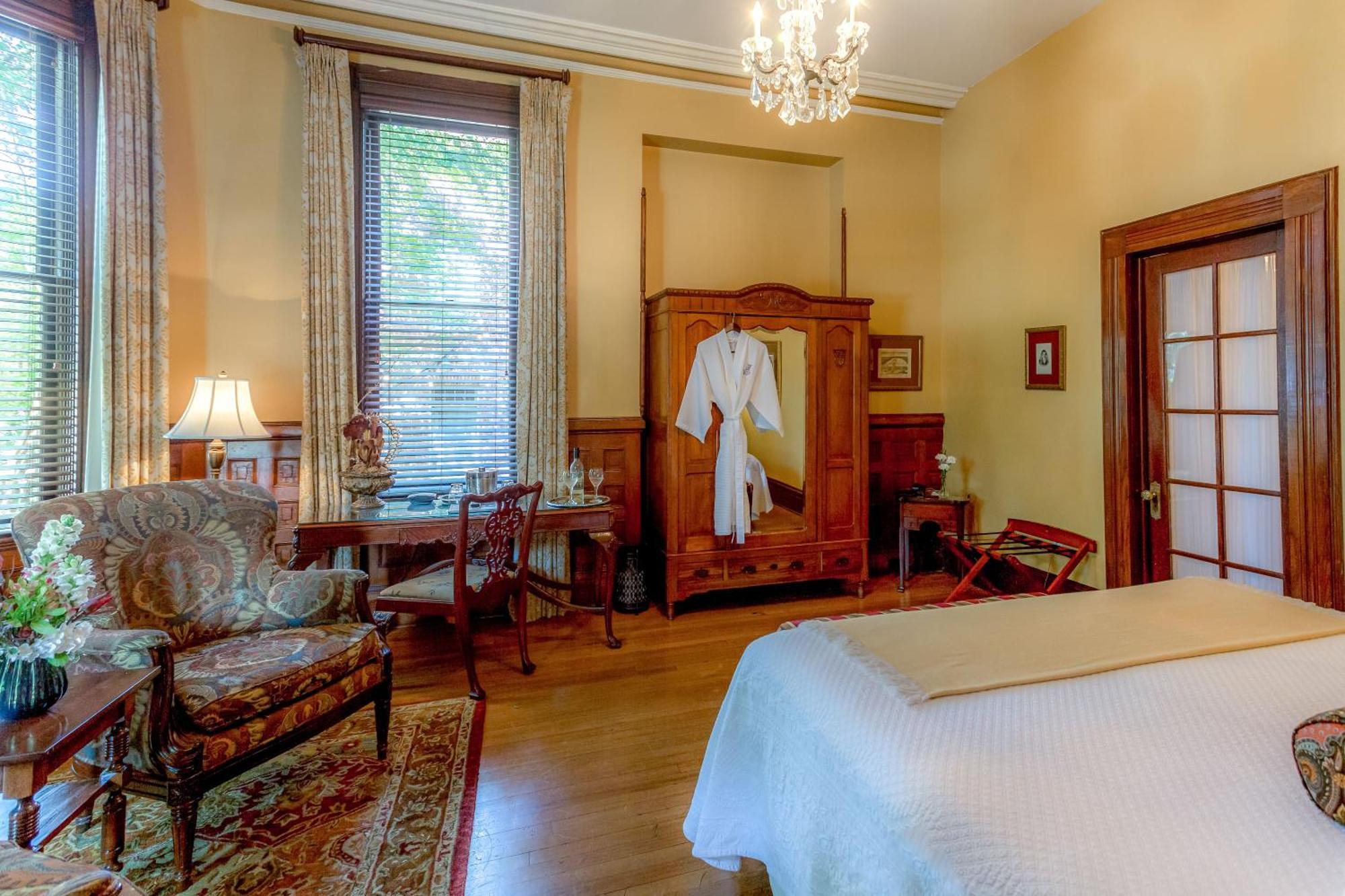 Kehoe House, Historic Inns Of Savannah Collection (Adults Only) Eksteriør billede